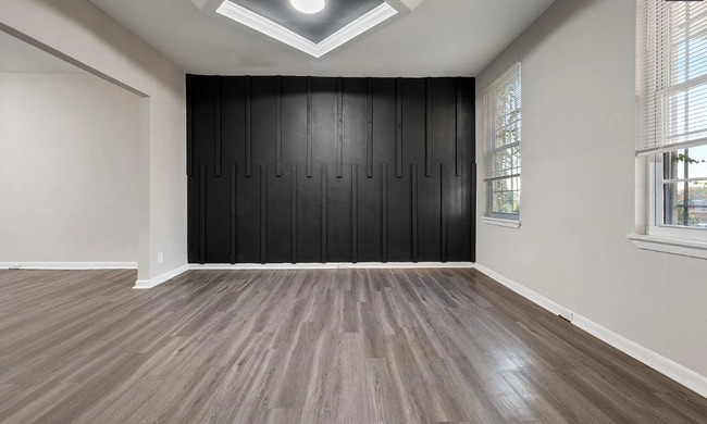 Photo - 281X W Franklin st 21223