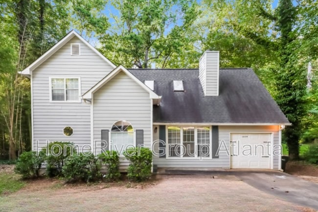 Photo - 1620 Sir Galahad Dr SW House