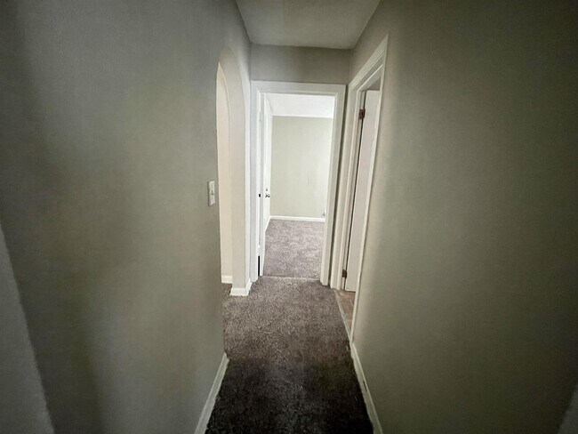 Photo - 7034 Agnes Ave