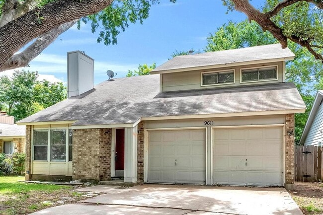 Building Photo - 9611 Meadowheath Dr
