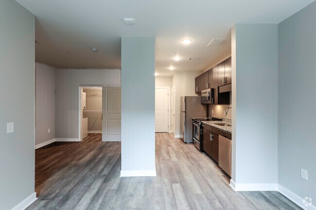 Studio - 534 SF - The Boulevard