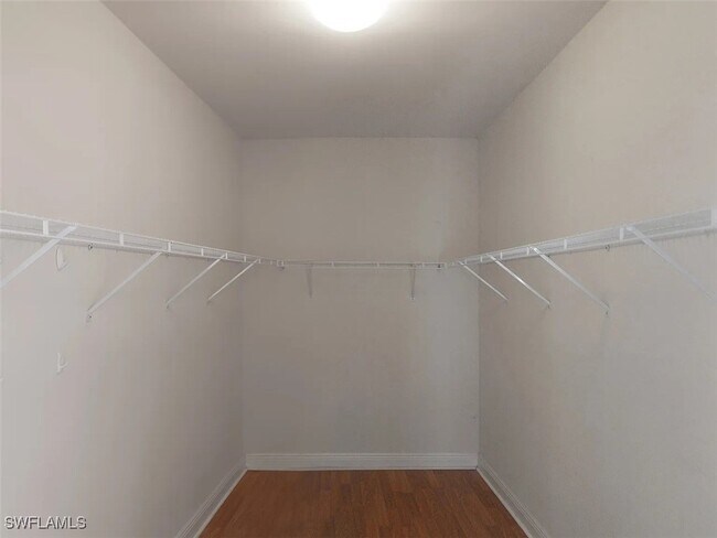 Photo - 120 18th Ave NE