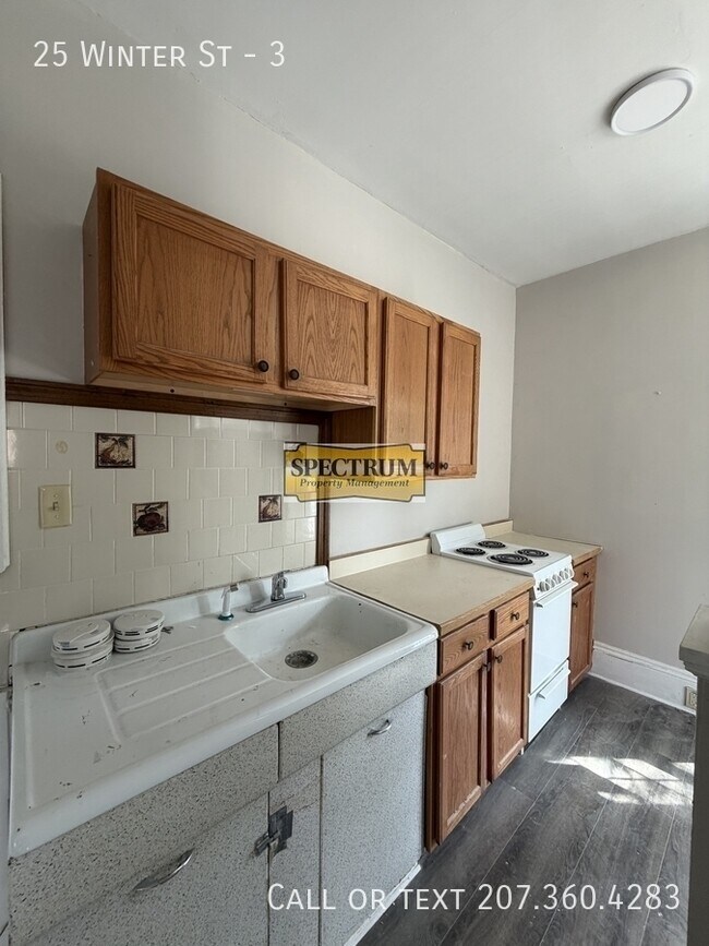 Photo - 25 Winter St Unit 3