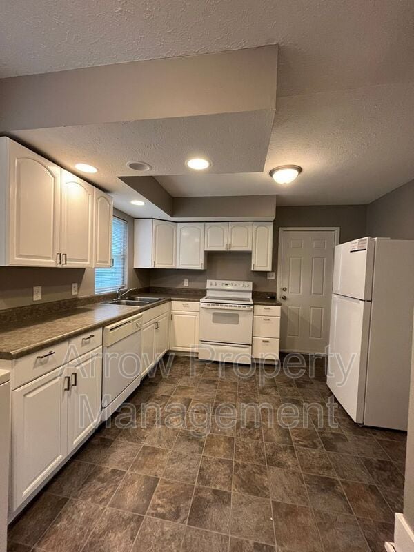 Photo - 445 N 25th St