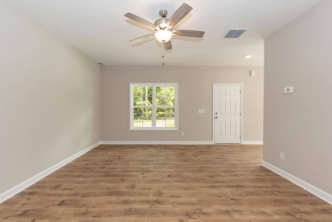 Photo - 208 S Leslie St Unit 208-2 S Leslie St - REAR