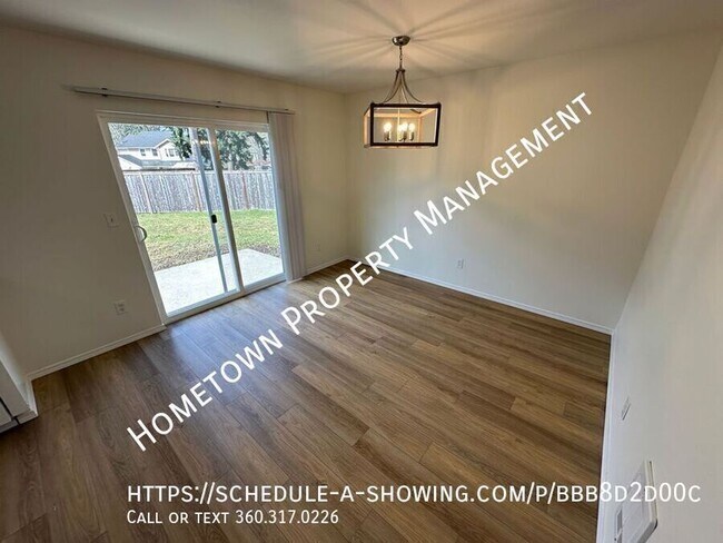 Photo - 223 Mill Rd SE