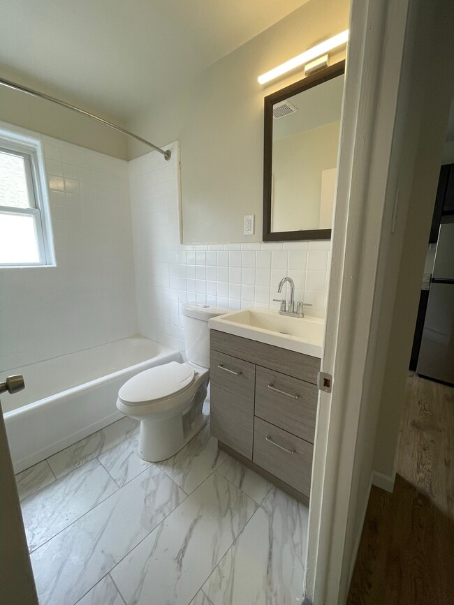 Photo - Beechwood Court Apartments