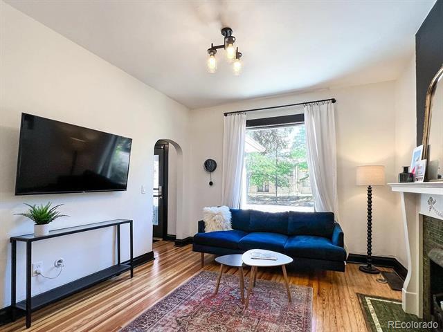 Photo - 2943 N York Ct