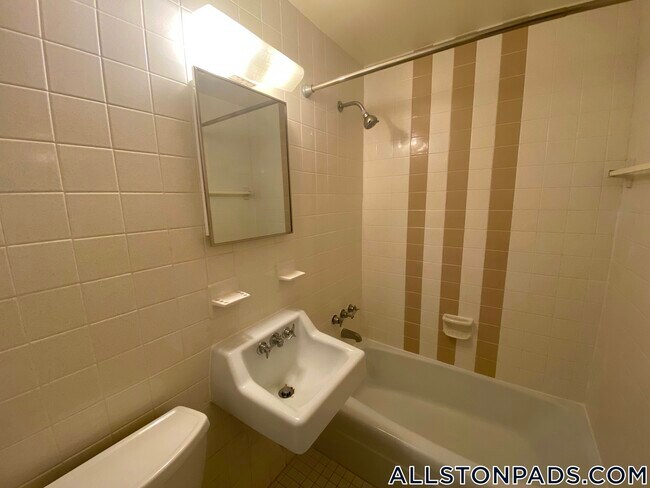 Photo - 64 Brighton Ave Unit 209