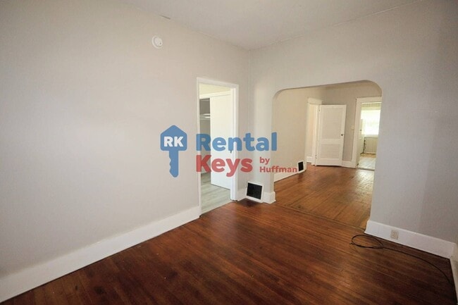 Photo - 315 Enlow Ave