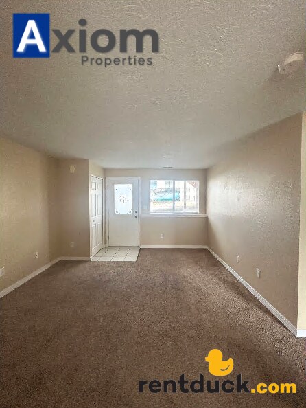 Photo - 711 Franklin Ave Unidad A