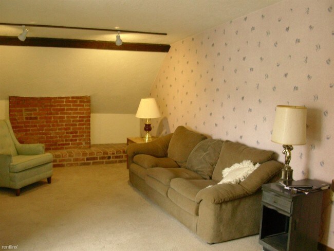 Photo - 745 S Millvale Ave