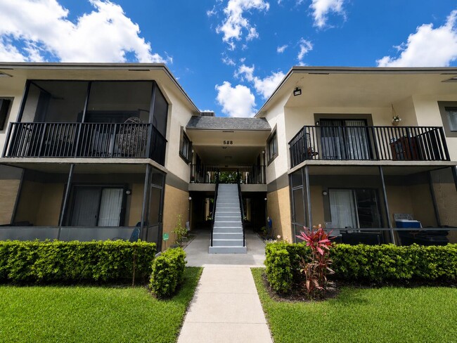 Building Photo - 588 Trace Cir Unit 104