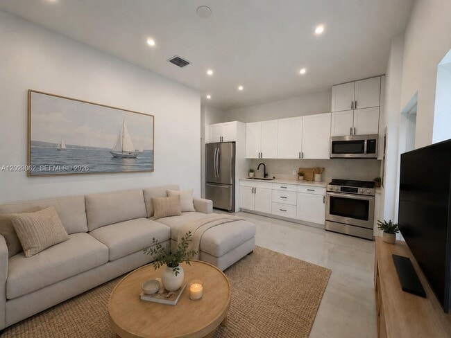 Building Photo - 135 NW 60th St Unit B