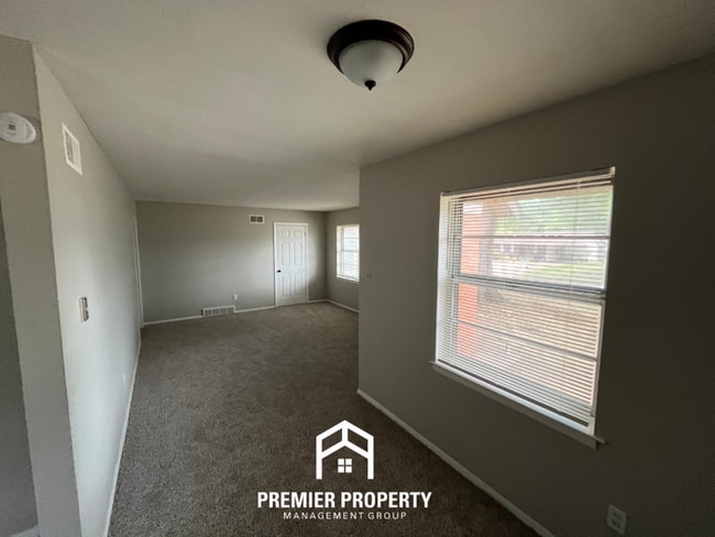 Photo - Charming 3BR/2BA in South Memphis | Fully Fenced Backyard & Open Layout