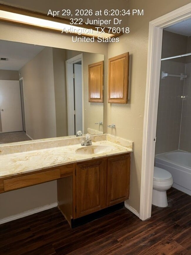 Photo - 322 Juniper Dr