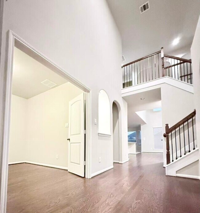 Photo - 24323 Marcello Lakes Dr