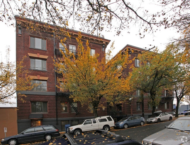 Melcliff Apartments