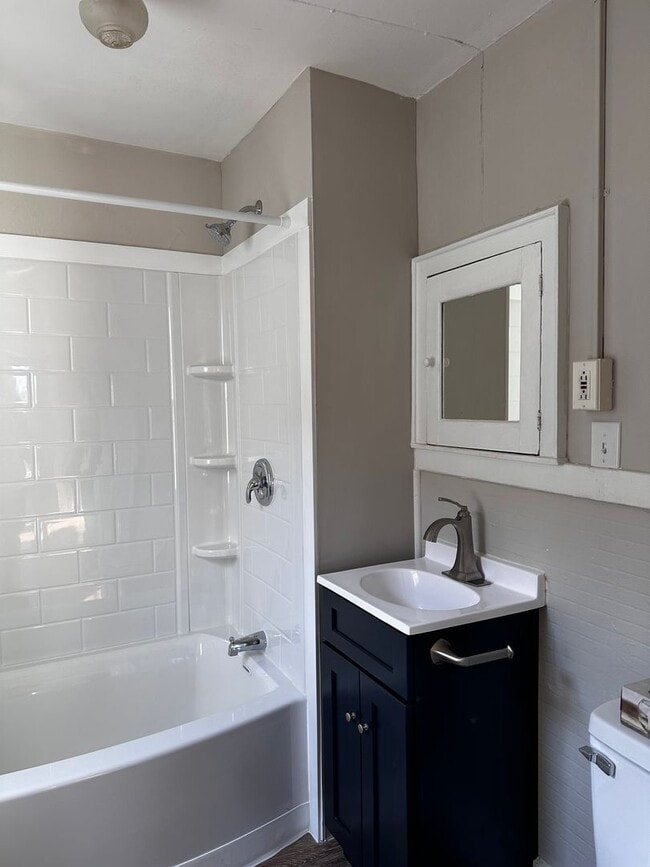 381 Meigs St Unit 3