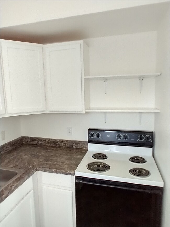Photo - 302 Maple St Unidad 4