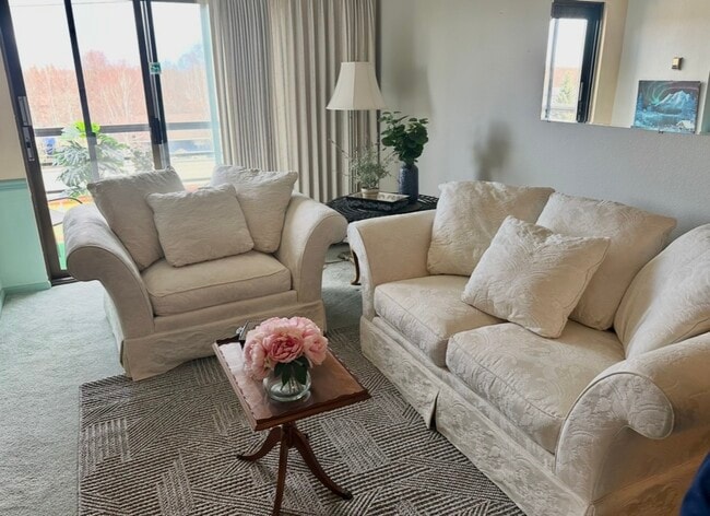 Living room - 3105 Lakeshore Dr Unit 406BuildingB