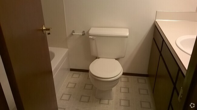 Building Photo - 1621 105th St S Unit Marie Rental