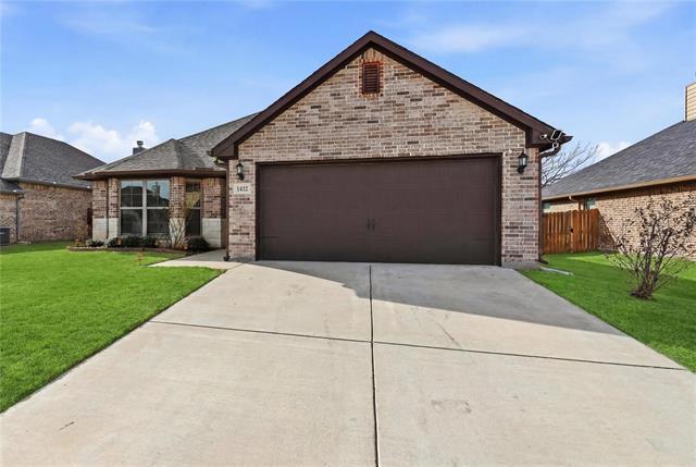 Photo - 1412 Ascot Ave