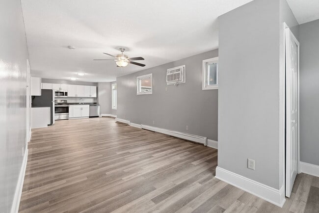 Photo - 2407 Buchanan St NE Unit 1