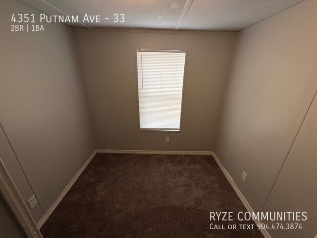 Photo - 4351 Putnam Ave