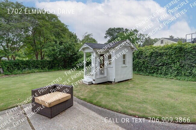 Photo - 1702 Elmwood Dr