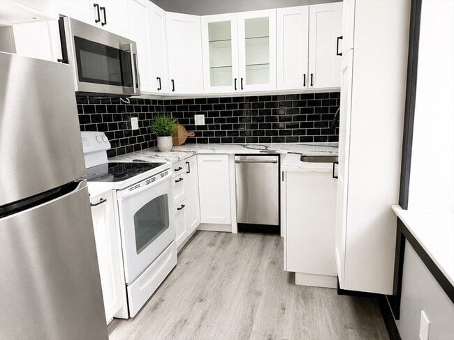 Photo - 67 Frankfort St Unit 301