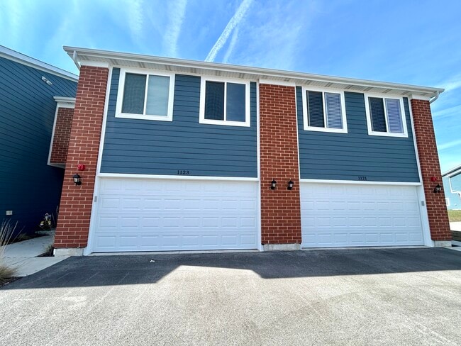 Photo - 1123 Gillespie Ln