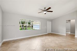 827 NW 87th Ave