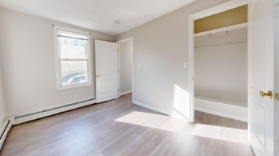 Photo - 677 Bennington St