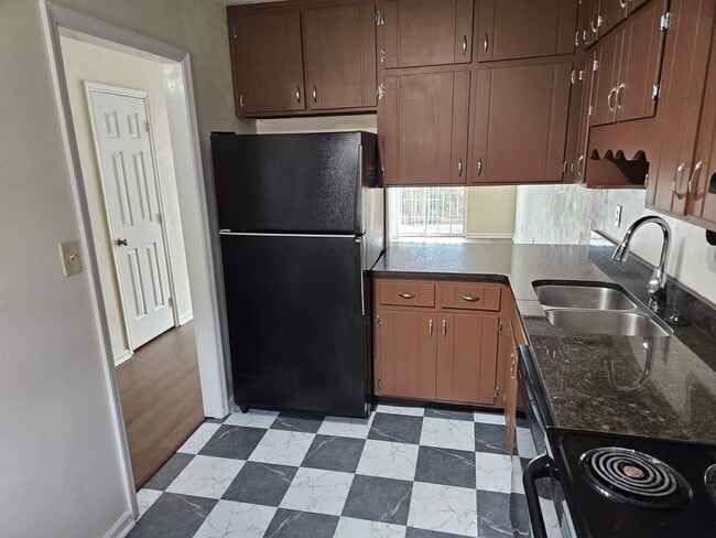 Photo - 1575 Jacks Dr