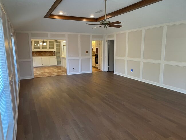 Photo - 870 Fenway Park