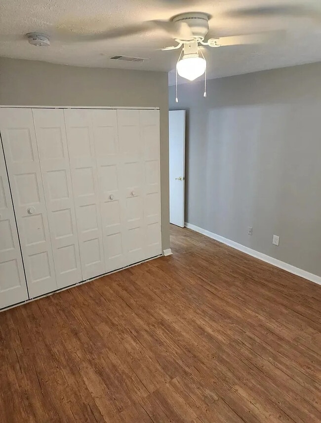 Photo - Room in Townhome on Governors Dr