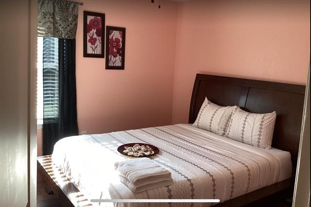 Photo - 1020 Union Dr