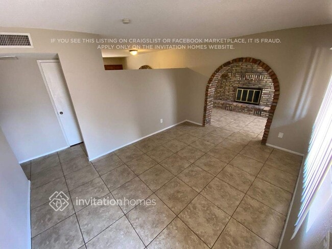 Photo - 4424 W Caron St