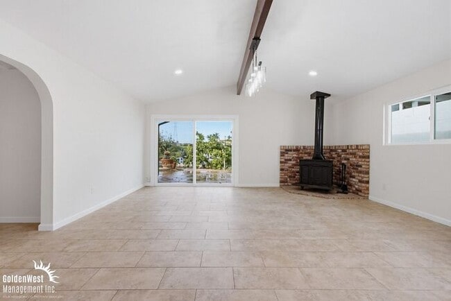 Photo - Newly Remodeled 5Bdm 2Ba Home with Huge Patio!