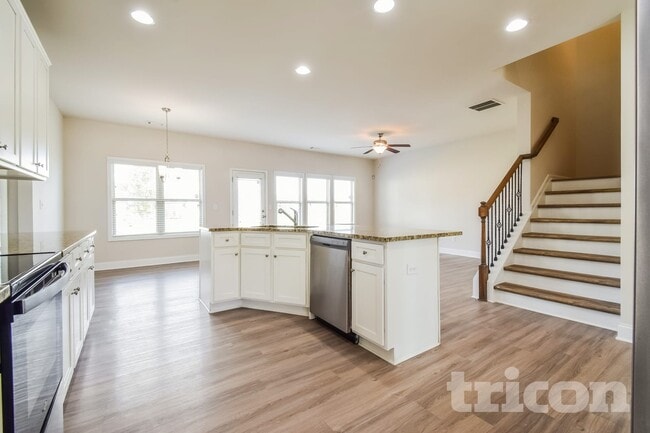 Photo - 4342 Bella View Dr