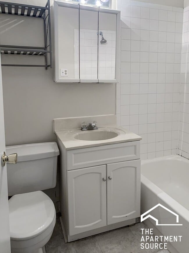 Photo - 1208 W Wrightwood Ave Unidad 3