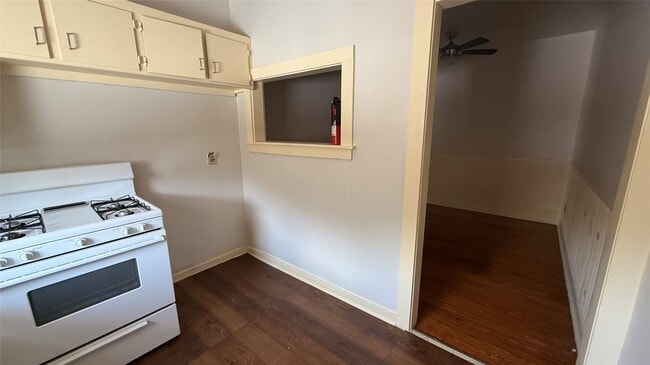 Photo - 2010 Taft St