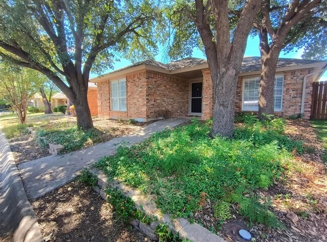 Beautiful and spacious 2 bedroom, 2 bath h... - Beautiful and spacious 2 bedroom, 2 bath h...