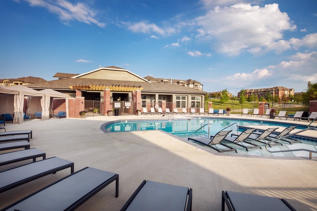 Broadmoor Hills