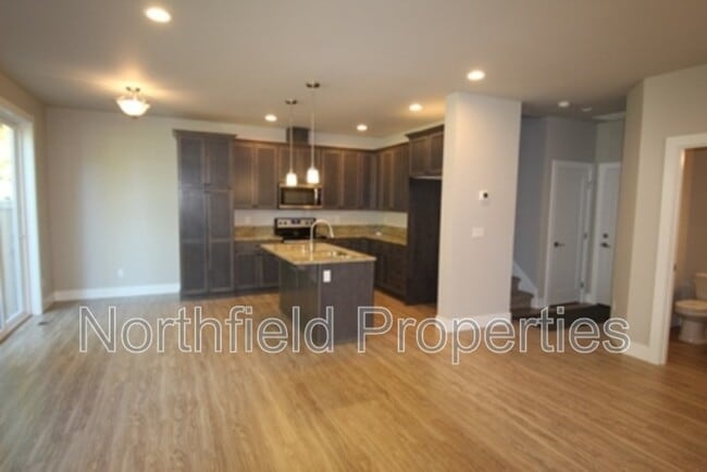 Photo - 4857 100th St NE
