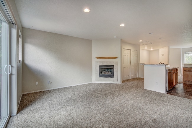 Photo - 60 Spyglass Ln