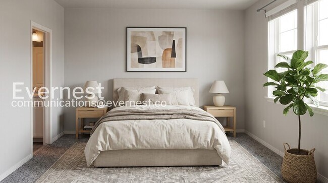 Photo - 1689 Grand Ave