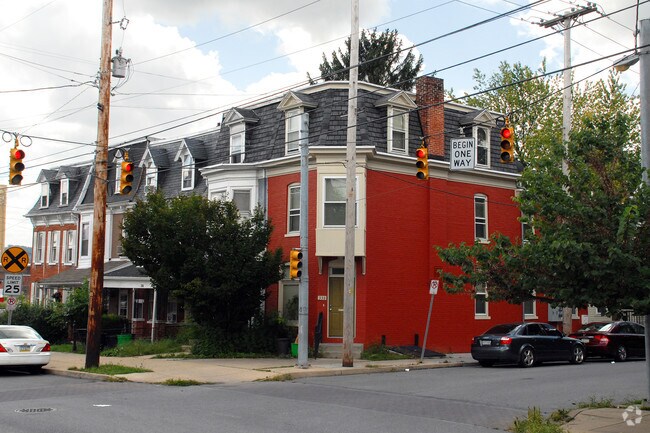 Historic Fairmount Apartments - Historic Fairmount Apartments