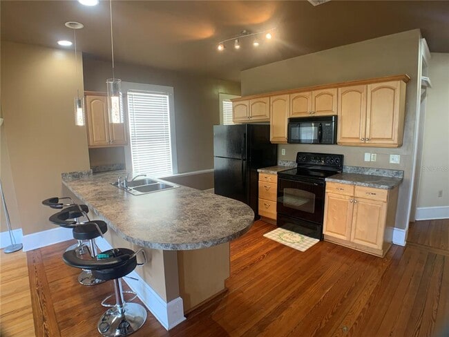 Photo - 23 E Magnolia Ave